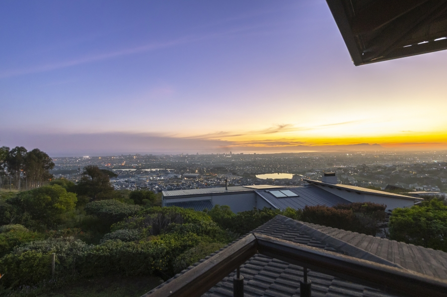 To Let 4 Bedroom Property for Rent in Boskloof Eco Estate Western Cape